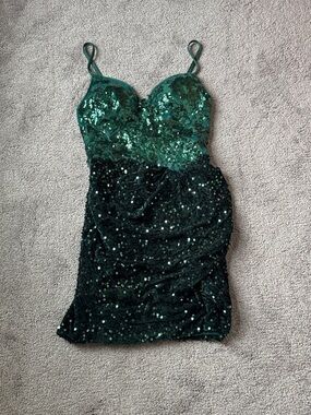 QUANJINR Sequin Mini Dress Green Black Ombre Spaghetti Strap Bodycon SIZE 2